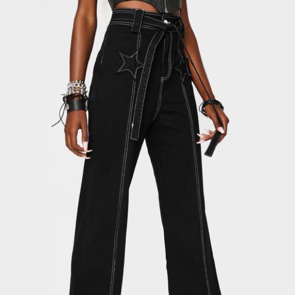 Unique black jeans with star details